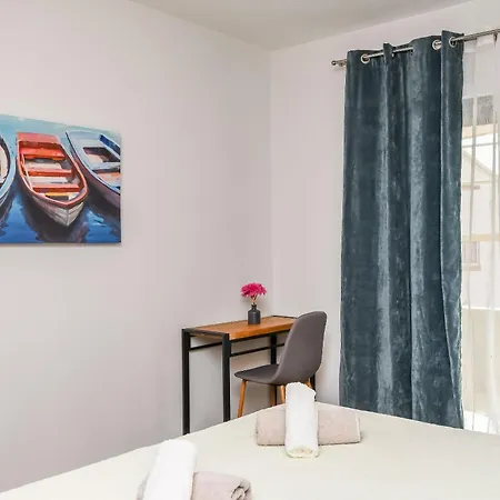 Апартаменти Neli Трогір